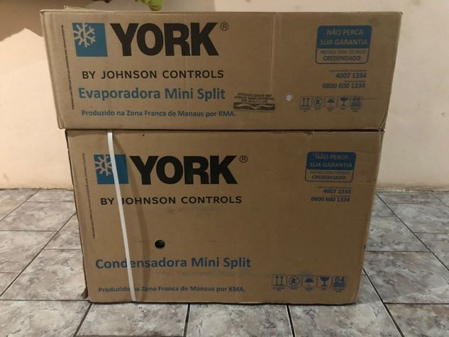 Ar Condicionado York - Novo - 9.000 Btu Quente e Frio