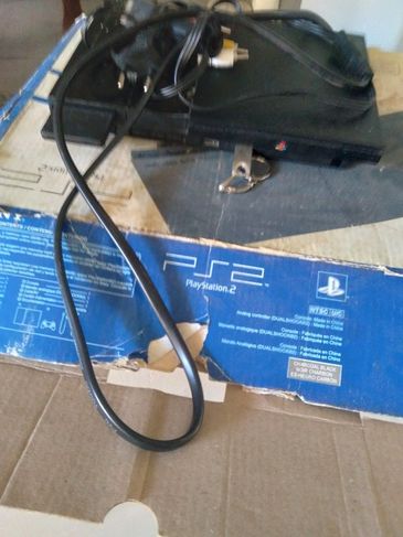 Vendo Playstation 2 Tudo Funcionando Certinho 2 Controles 100 Jogos