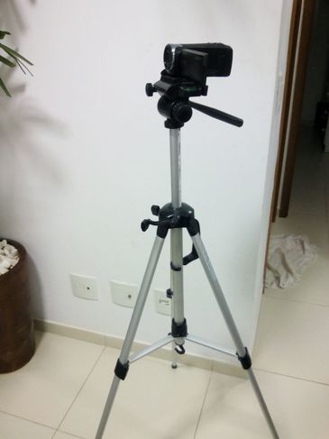 Filmadora Sony Hdr-cx405 Handycam Hd com Tripé