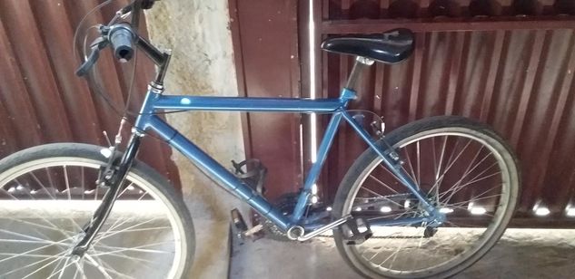 Bicicleta Azul Usada