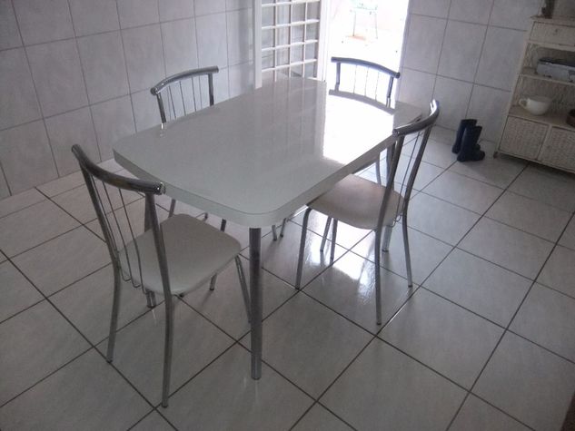 Mesa Cozinha com 4 Cadeiras