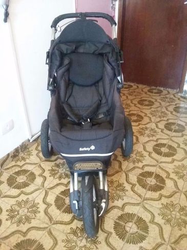 Carrinho de Bebê Safety First. com Suspensão, Freios e Roda de Bike