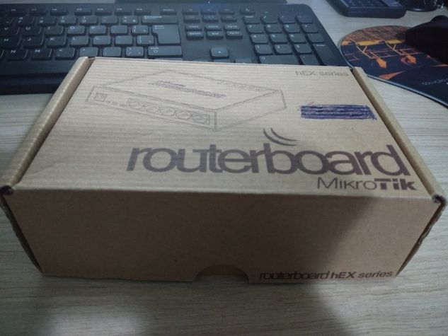Mikrotik Routerboard Rb750gr2