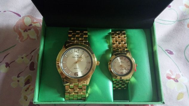 Relógios Femininos Dourados