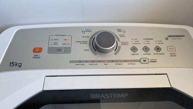 Máquina de Lavar Roupas - 15kg Brastemp 220w