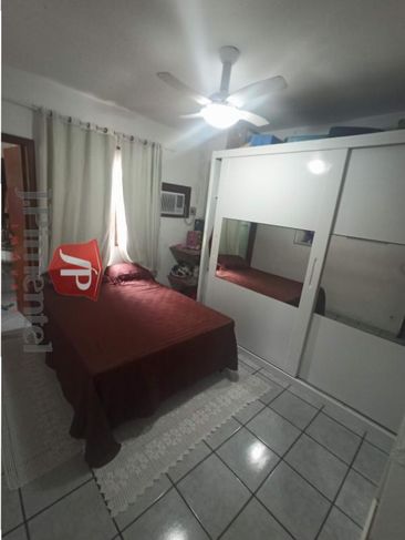 Casa com 5 Dorms em Serra - Manoel Plaza por 580 Mil à Venda