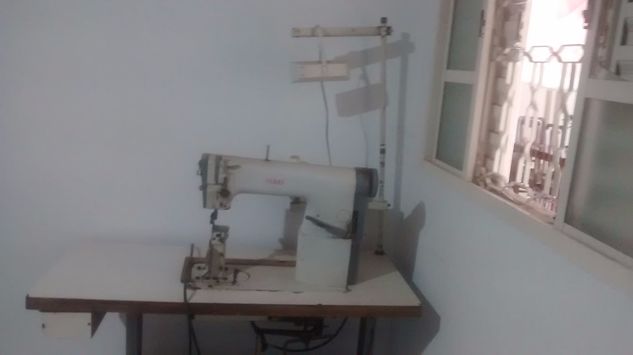 Máquina de Costura Indústrial