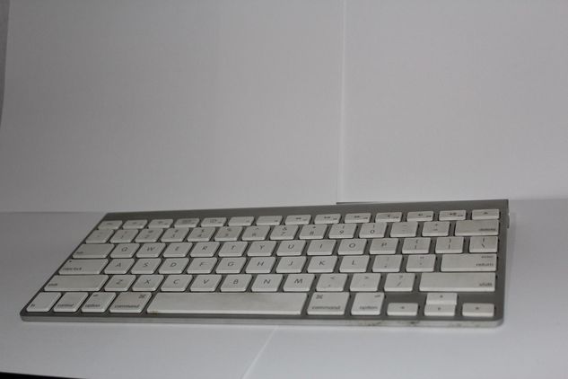 Apple Wireless Keyboard (teclado sem Fio Bluetooth)