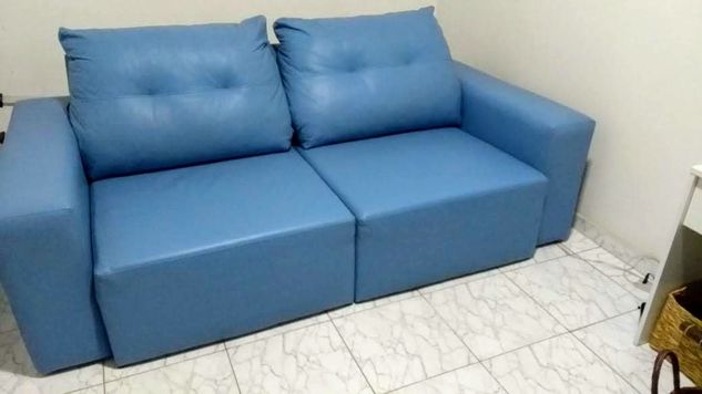 Lindo Sofá Retrátil Azul Claro