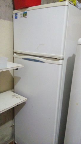 Geladeira/refrigerador Consul Crd34b
