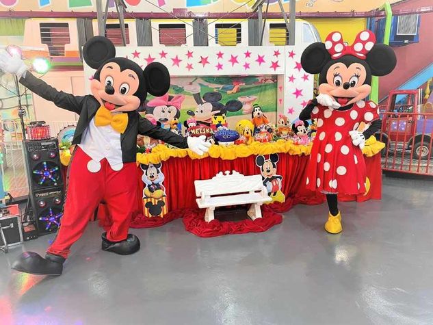 Personagens Mickey e Minnie Cover Festa Infantil