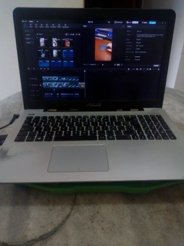 Notebook Asus Tela 4k - 8gb de Ram Ddr3 - Placa de Vídeo Nvidia Geforc