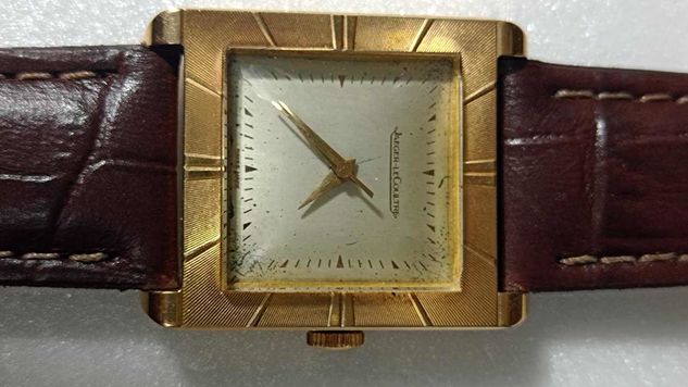 Relógio Marca Jaeger Leocultre Ouro Quadrado