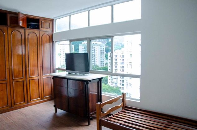 Vendo Apartamento Modernista de 120m2 - Laranjeiras - RJ