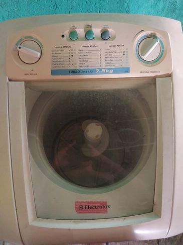 Máquina de Lavar Usada