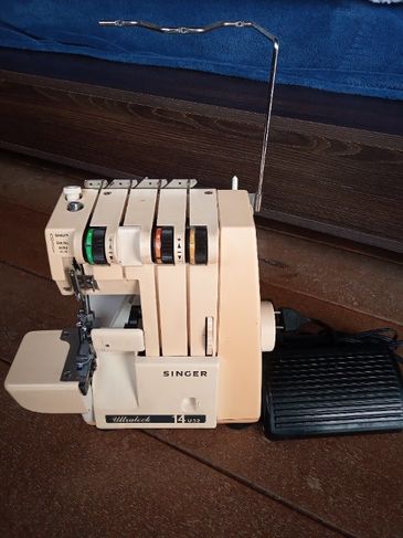 Overlock Singer