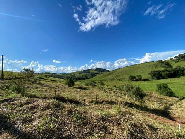 Vendo Terreno de 1950m2 em Córrego do Bom Jesus/mg