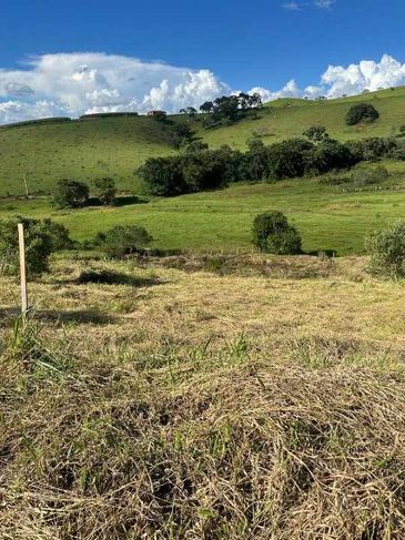 Vendo Terreno de 1950m2 em Córrego do Bom Jesus/mg