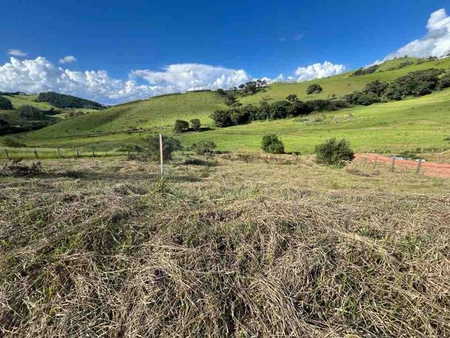 Vendo Terreno de 1950m2 em Córrego do Bom Jesus/mg