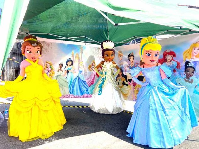 Princesas Cover Personagens Vivos Festa Infantil