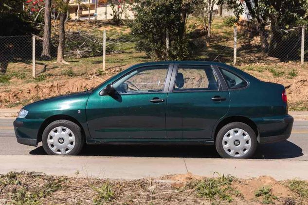 Seat Cordoba 1.6 2000 único Dono