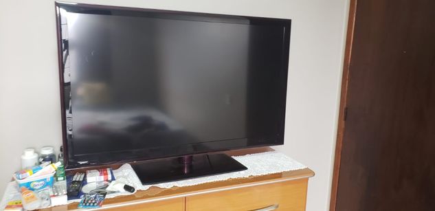 TV Lg Modelo 47le5500 com Defeito. Tela 47 Poleg