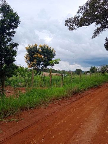 Terreno 1.700m2 em Bonfim MG Perto da Cachoeira