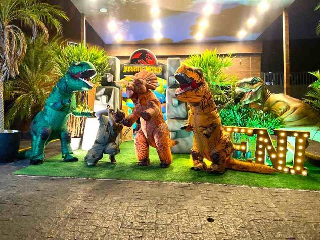 Dinossauros Personagens Vivos Cover Animação Festas