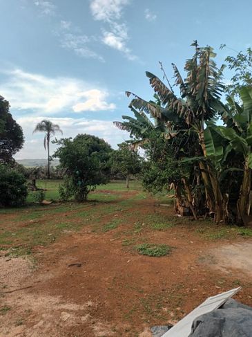 Venda de área/terreno