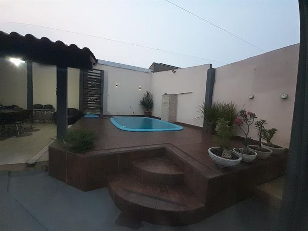 Casa com Piscina Sendo 2 Suítes no Grande Terceiro