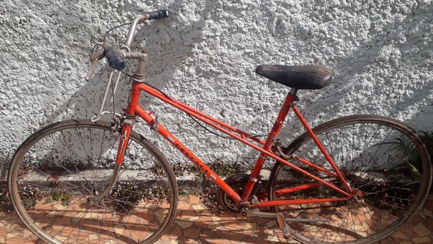 Bicicleta Antiga de Passeio Peugeot