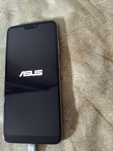 Smartphone Asus Zenfone Shot Plus
