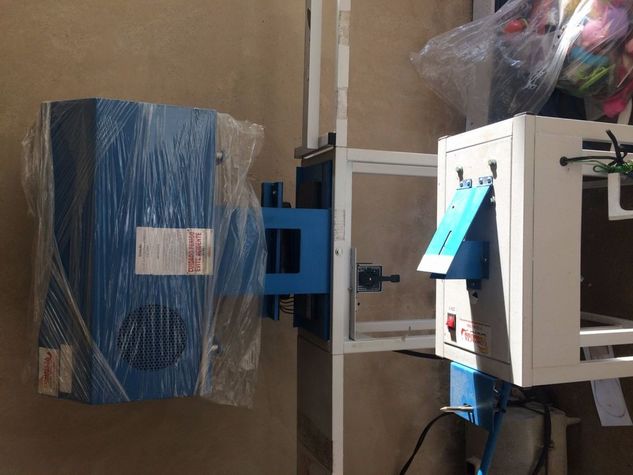 Máquina de Fazer Chinelos da Compacta Print Nova