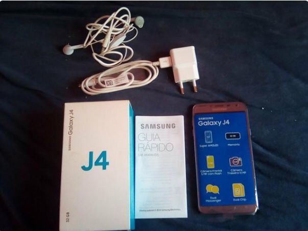 Smartphone Samsung J4 Dual Sim Full Hd Quad Core Prata