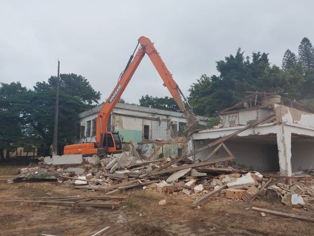 Demolição de Casas - Especialistas em Demolição de Todos Os Portes