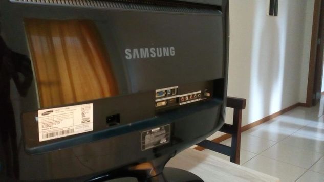 Monitor/tv Samsung 24