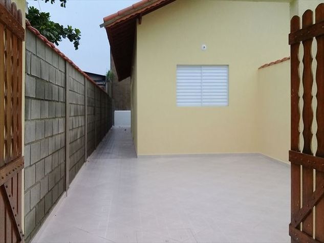 Casa em Itanhaem, Somente 155 Mil- Finaciamento Mcmv