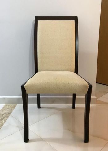 Cadeiras em Madeira (vendidas Juntas ou Separadamente)