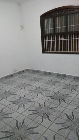Casa com 3 Dorms em São Paulo - Jardim Aeroporto por 850 Mil para Comprar