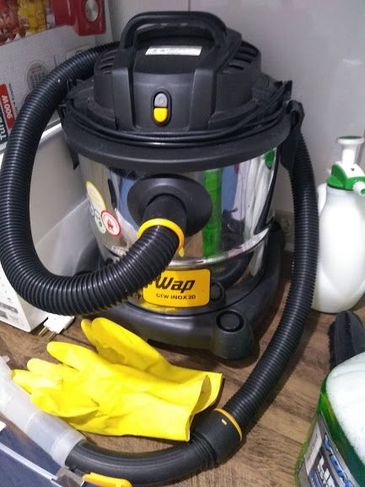 Kit para Higienização - Aspirador de Pó e água 1600w e Produtos