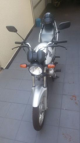 Moto Honda 150 CG ES