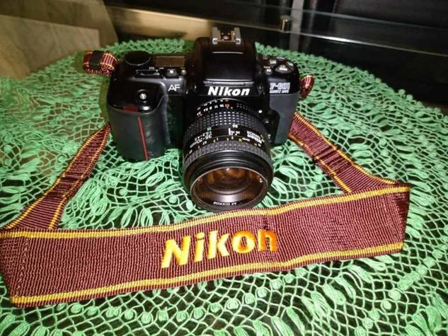 Nikon F-601 Quartz Mode + Lente Af Nikkor 35-70mm