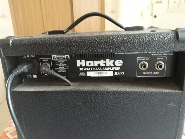 Amplificador Hartke B300