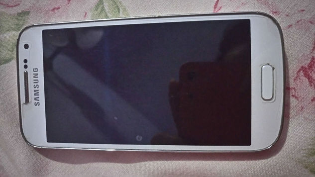 Xperia M5 (3 Semanas de Uso) + Galaxy S4 Mini