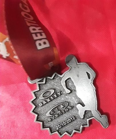 Medalha Maratona Revezamento 75 Km Corrida Oakley Esporte Atletismo