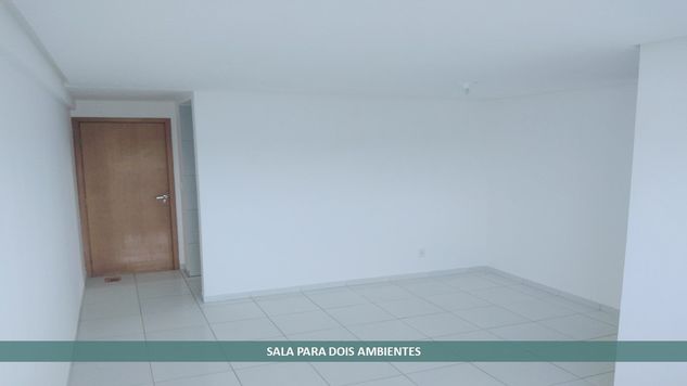 Apartamento com 3 Dormitórios à Venda, 67 m2 por R$ 245.000 - Bancário