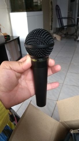 Microfone Dinâmico Semi Profissional