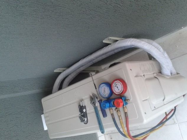 Instalação/manutenção Ar Condicionado