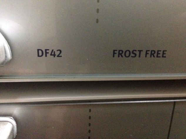Geladeira Frost Free Eletrolux Df42