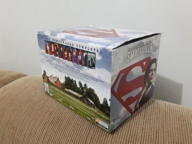 DVD Smallville Coleção Completa (10 Temporadas 60 Discos)
